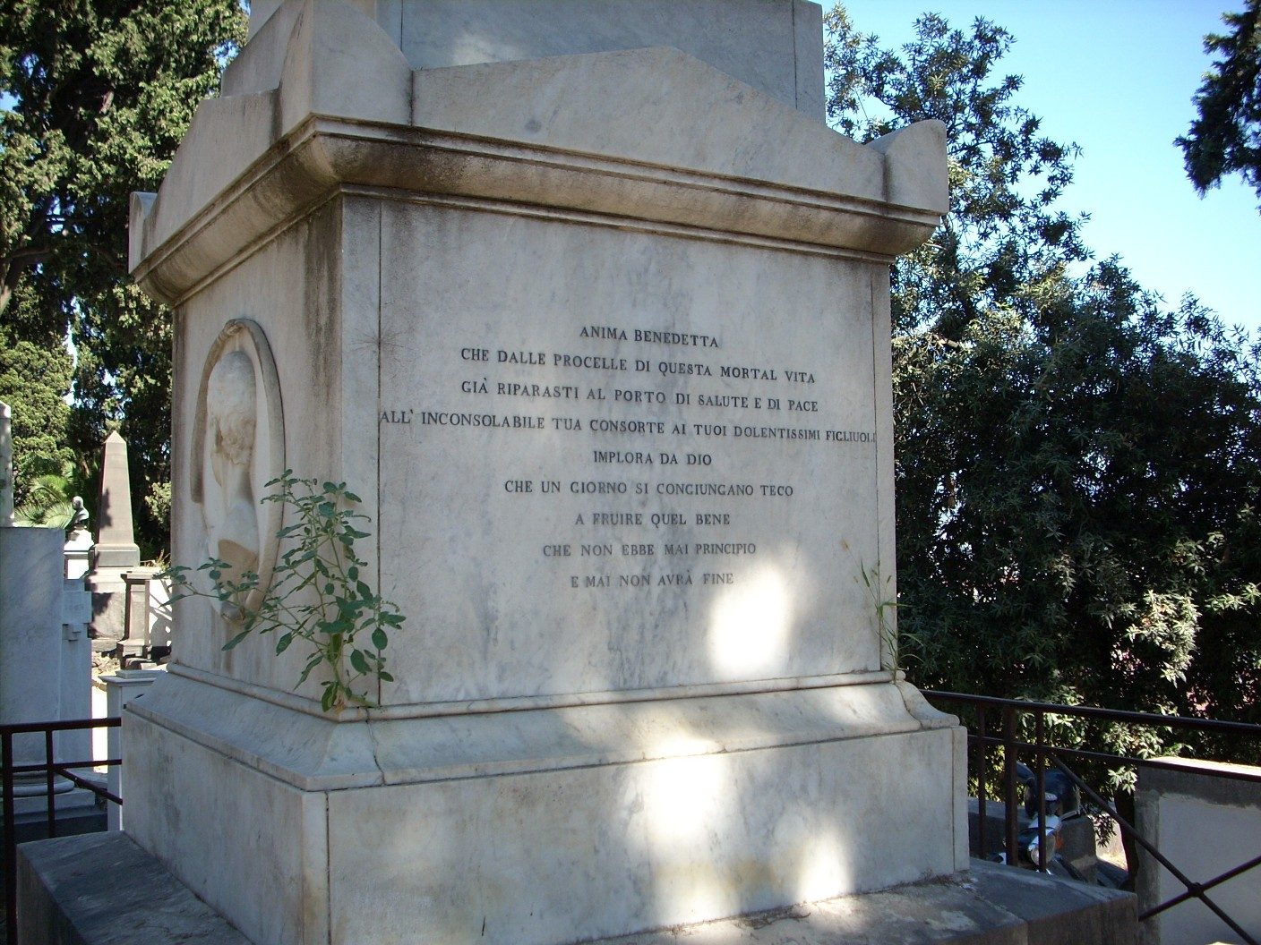 Francesco Petrunti S Monument